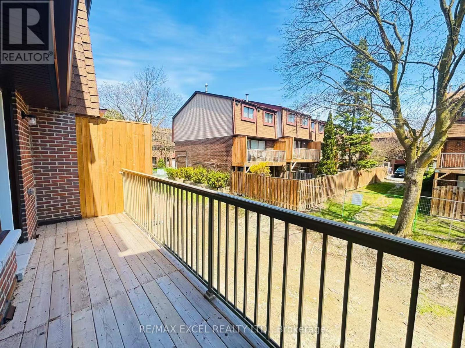 5 - 11 Plaisance Road, Richmond Hill, Ontario  L4C 5H1 - Photo 14 - N13058588