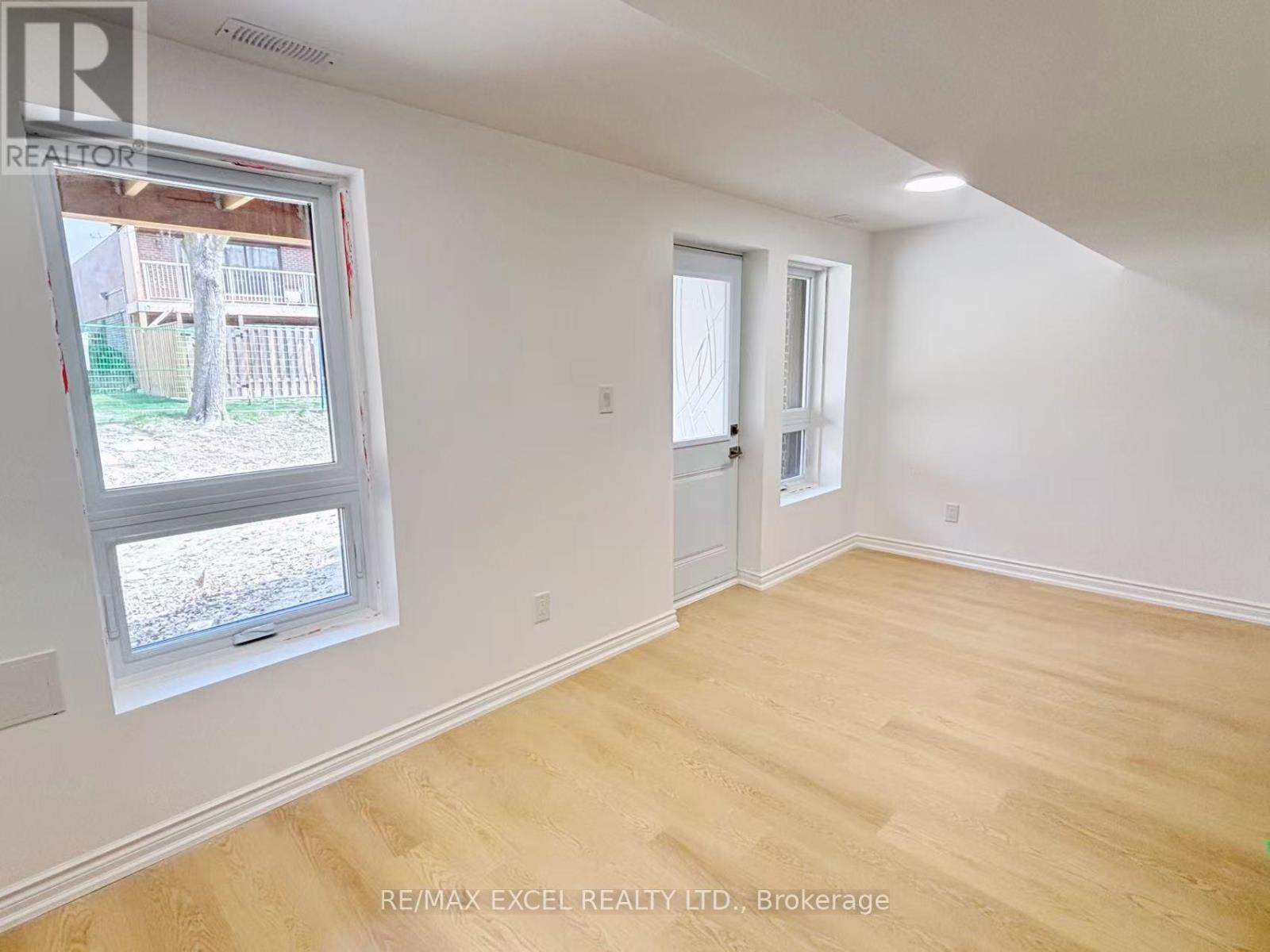 5 - 11 Plaisance Road, Richmond Hill, Ontario  L4C 5H1 - Photo 32 - N13058588
