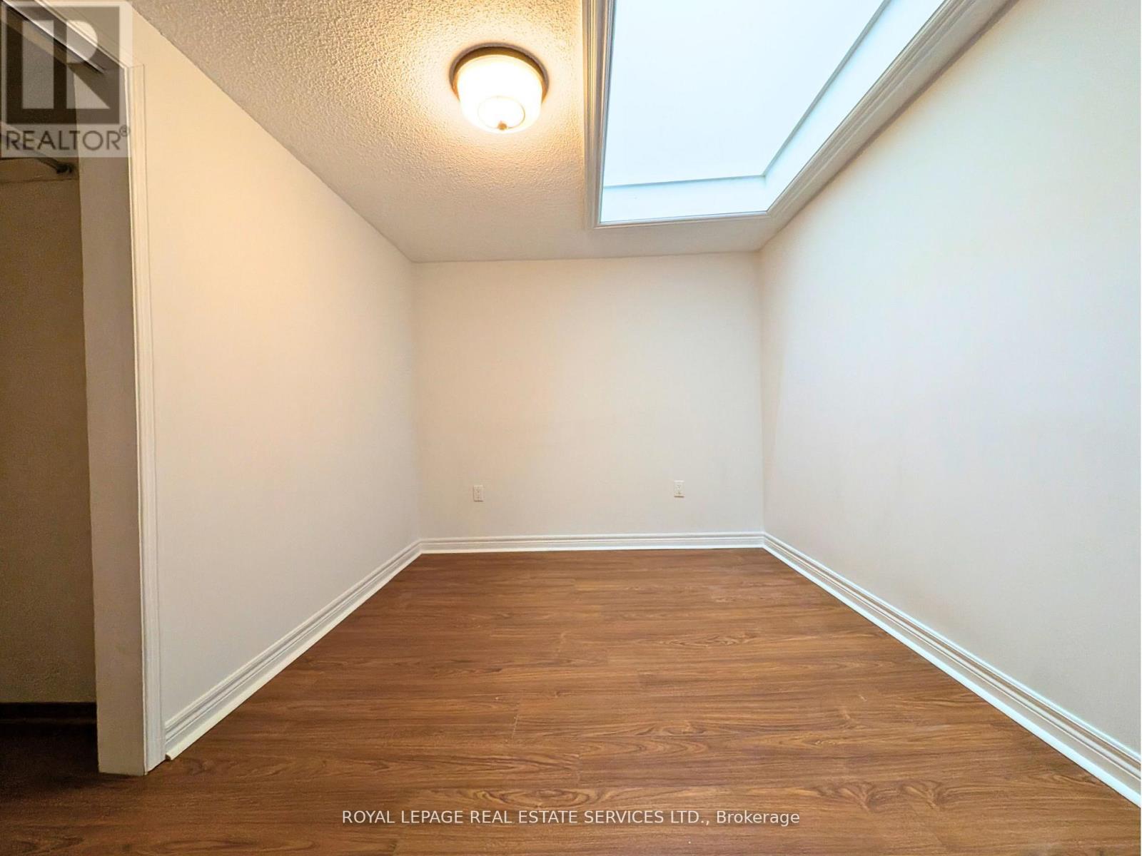 20 Holgate Street, Barrie (Allandale), Ontario  L4N 2T5 - Photo 27 - S13074178