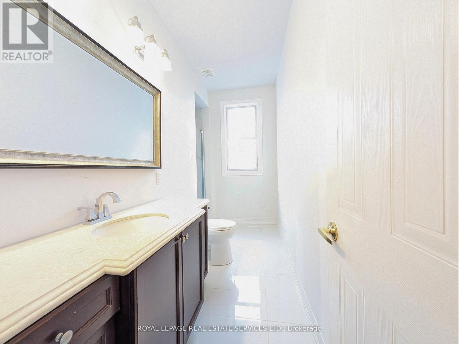 20 Holgate Street, Barrie (Allandale), Ontario  L4N 2T5 - Photo 30 - S13074178