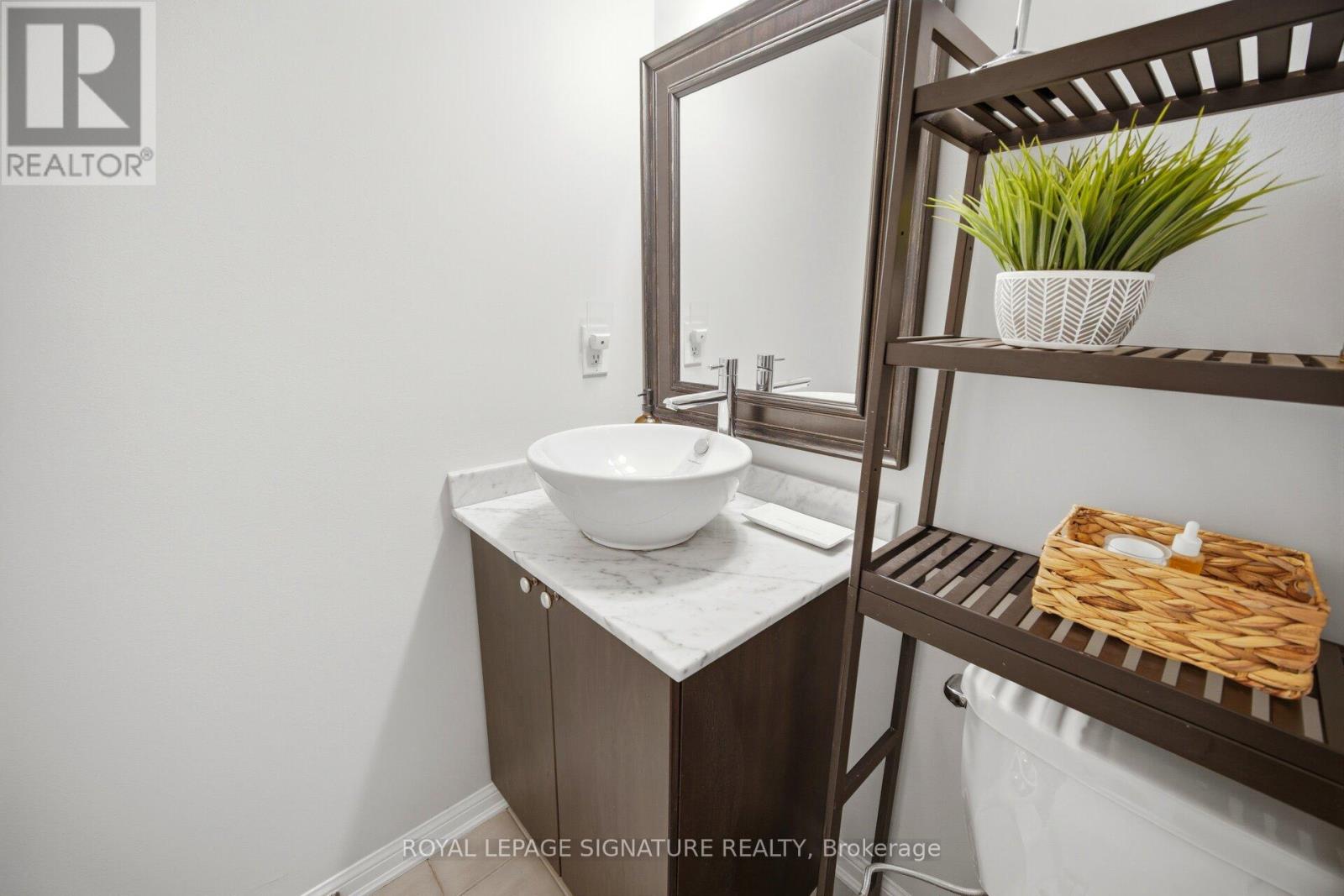 162 - 8 Foundry Avenue, Toronto, Ontario  M6H 0A5 - Photo 31 - W13074106