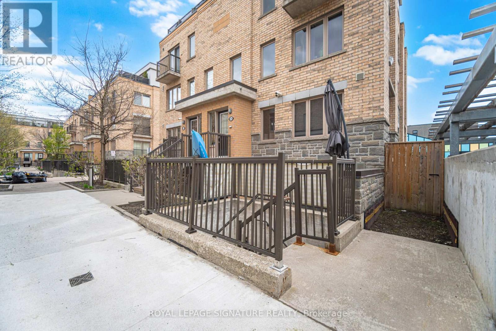 162 - 8 Foundry Avenue, Toronto, Ontario  M6H 0A5 - Photo 35 - W13074106