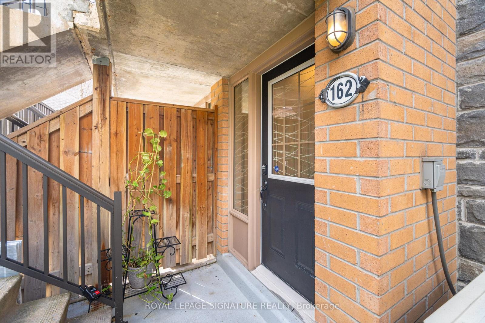 162 - 8 Foundry Avenue, Toronto, Ontario  M6H 0A5 - Photo 4 - W13074106