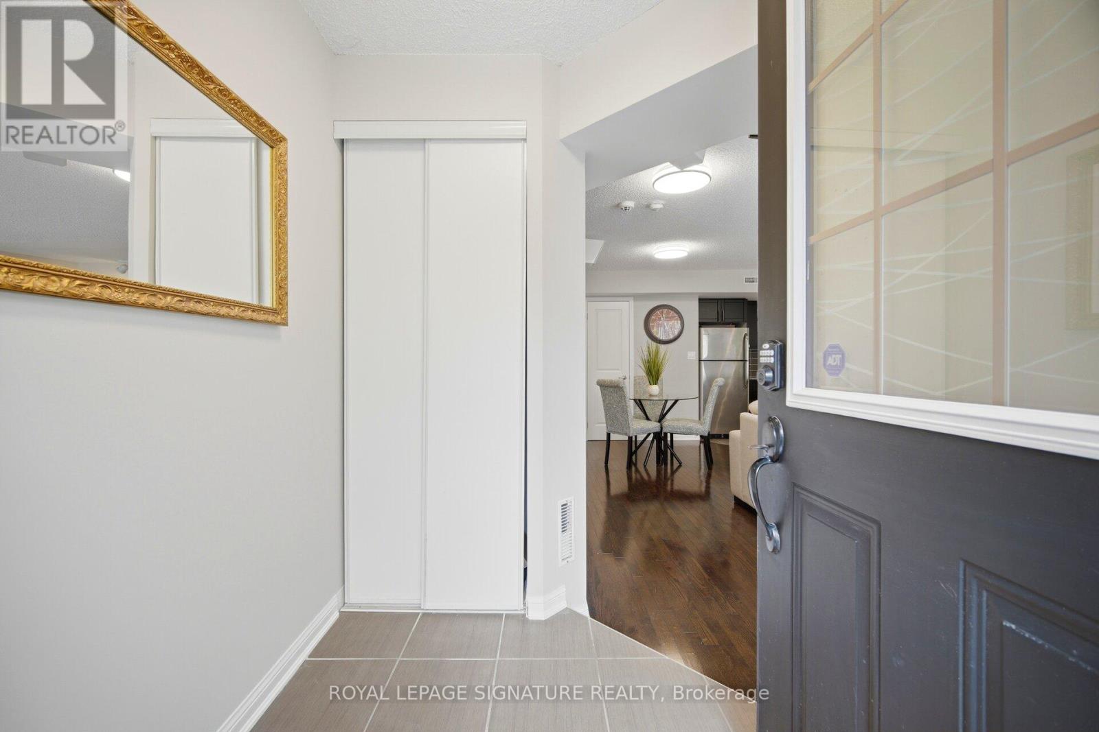 162 - 8 Foundry Avenue, Toronto, Ontario  M6H 0A5 - Photo 7 - W13074106