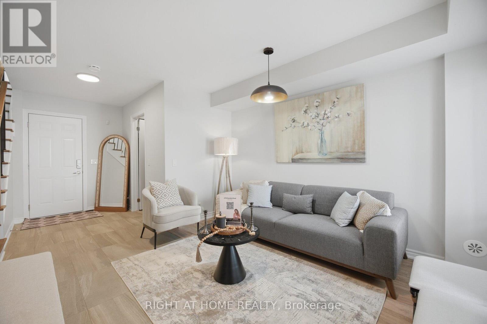 6 - 348 Wheat Boom Drive, Oakville, Ontario  L6H 3V6 - Photo 6 - W13074130