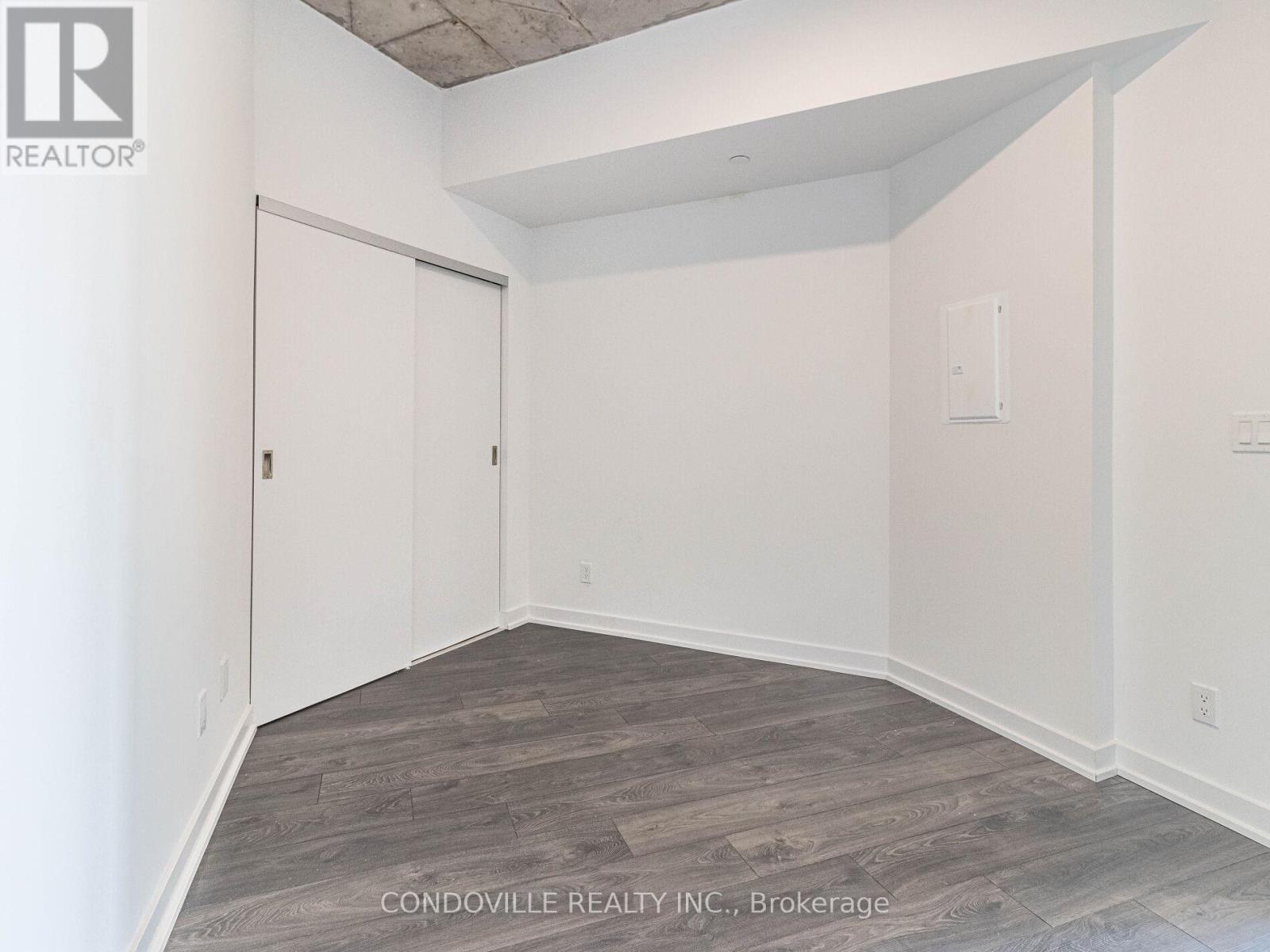 612 - 57 Brock Street W, Toronto, Ontario  M6K 0H3 - Photo 8 - W13074134