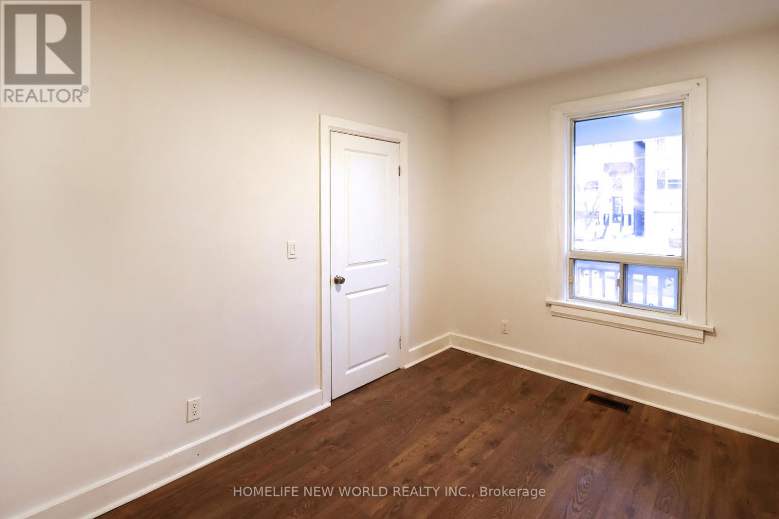 32 Pendeen Avenue, Toronto, Ontario  M6N 2P3 - Photo 10 - W13074142