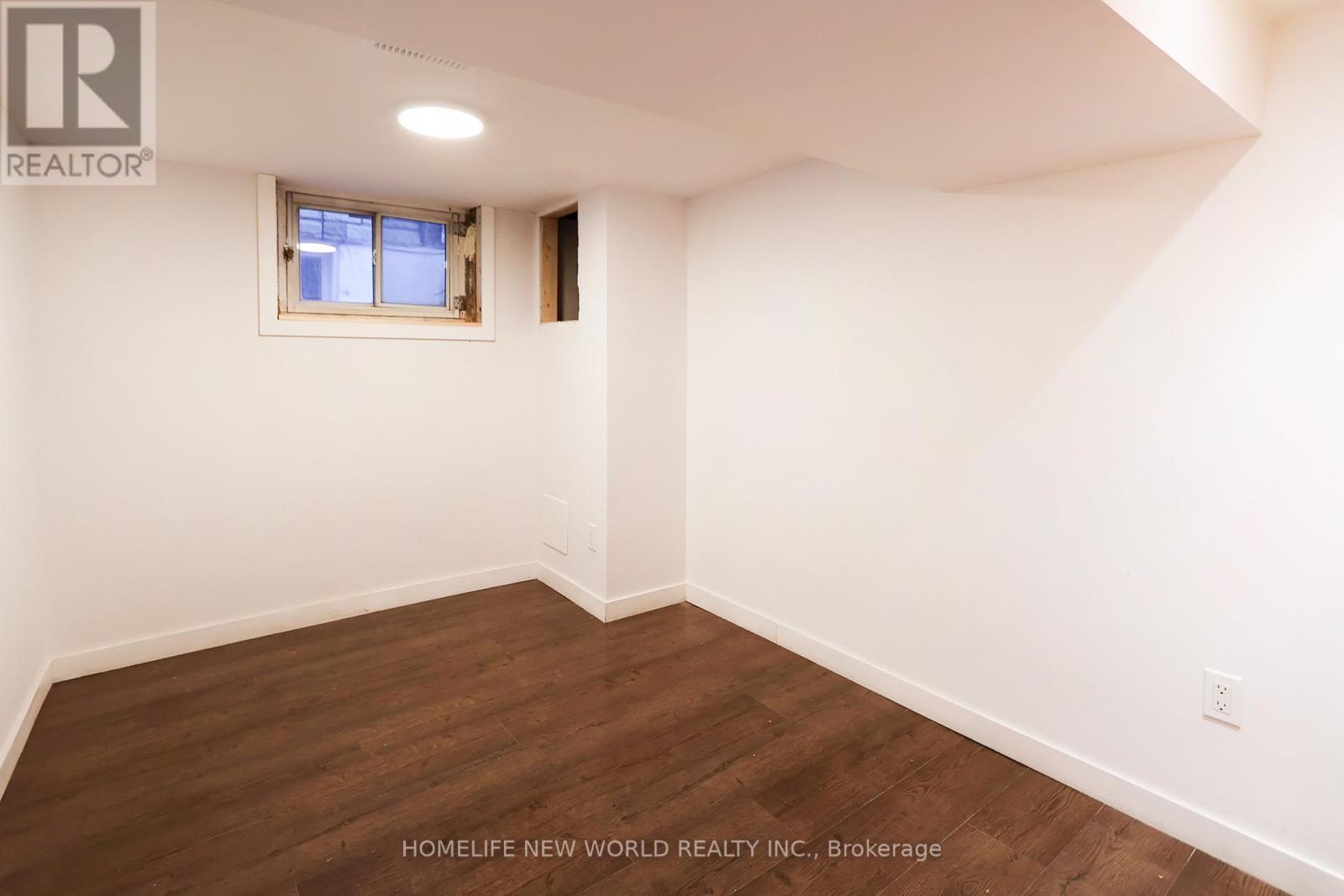 32 Pendeen Avenue, Toronto, Ontario  M6N 2P3 - Photo 20 - W13074142