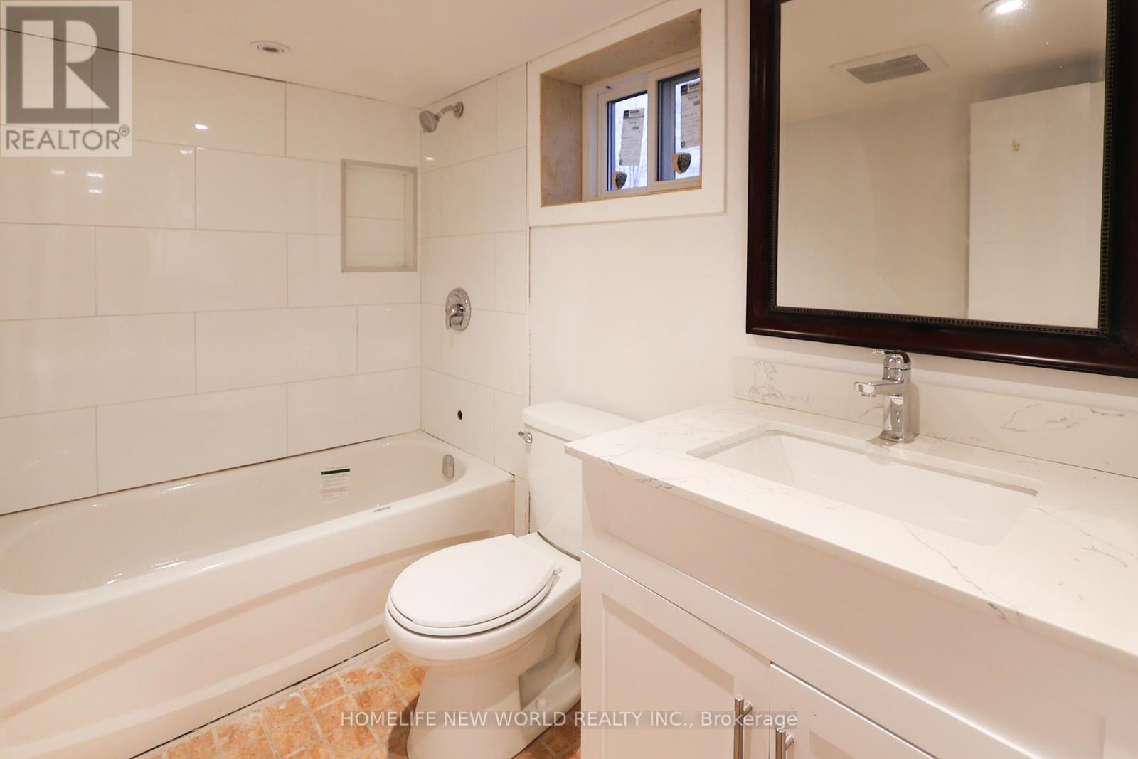 32 Pendeen Avenue, Toronto, Ontario  M6N 2P3 - Photo 25 - W13074142