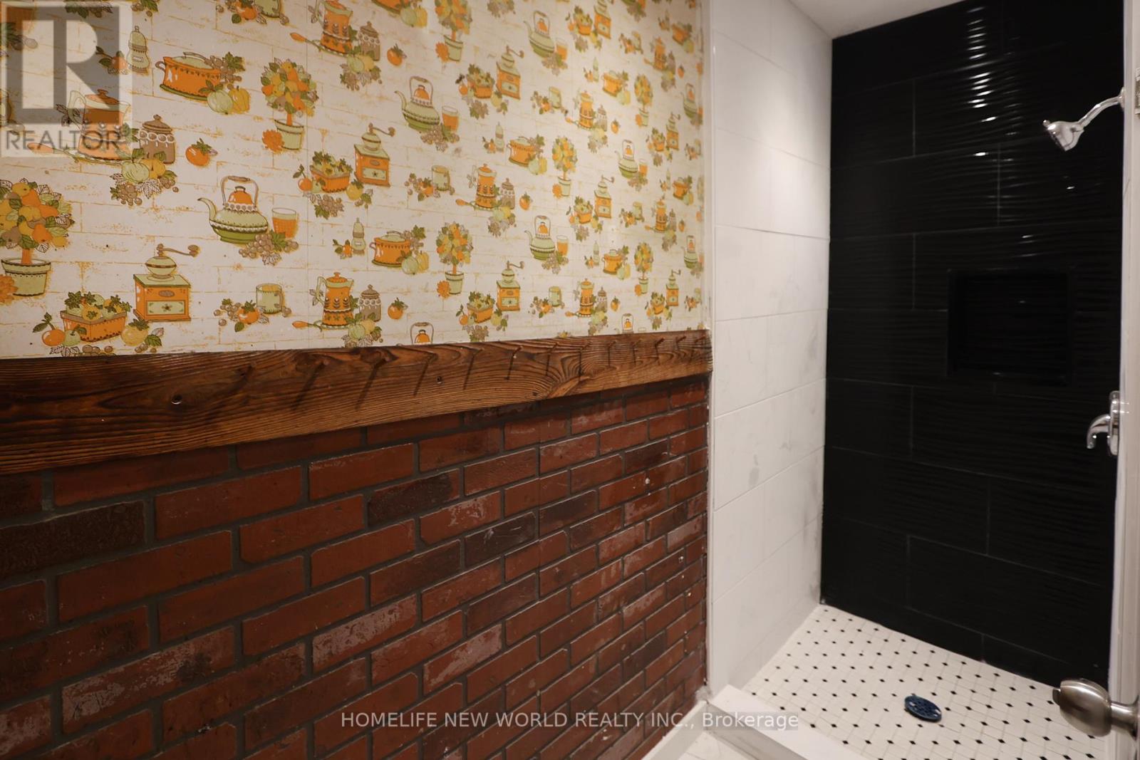 32 Pendeen Avenue, Toronto, Ontario  M6N 2P3 - Photo 37 - W13074142