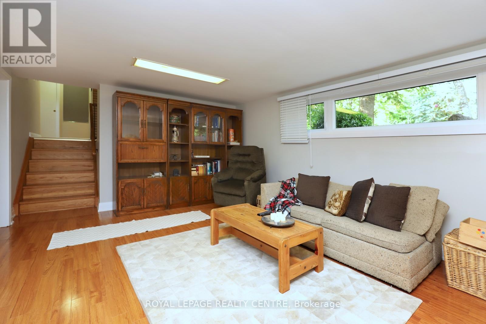 3338 Enniskillen Circle, Mississauga, Ontario  L5C 2M8 - Photo 30 - W13074154