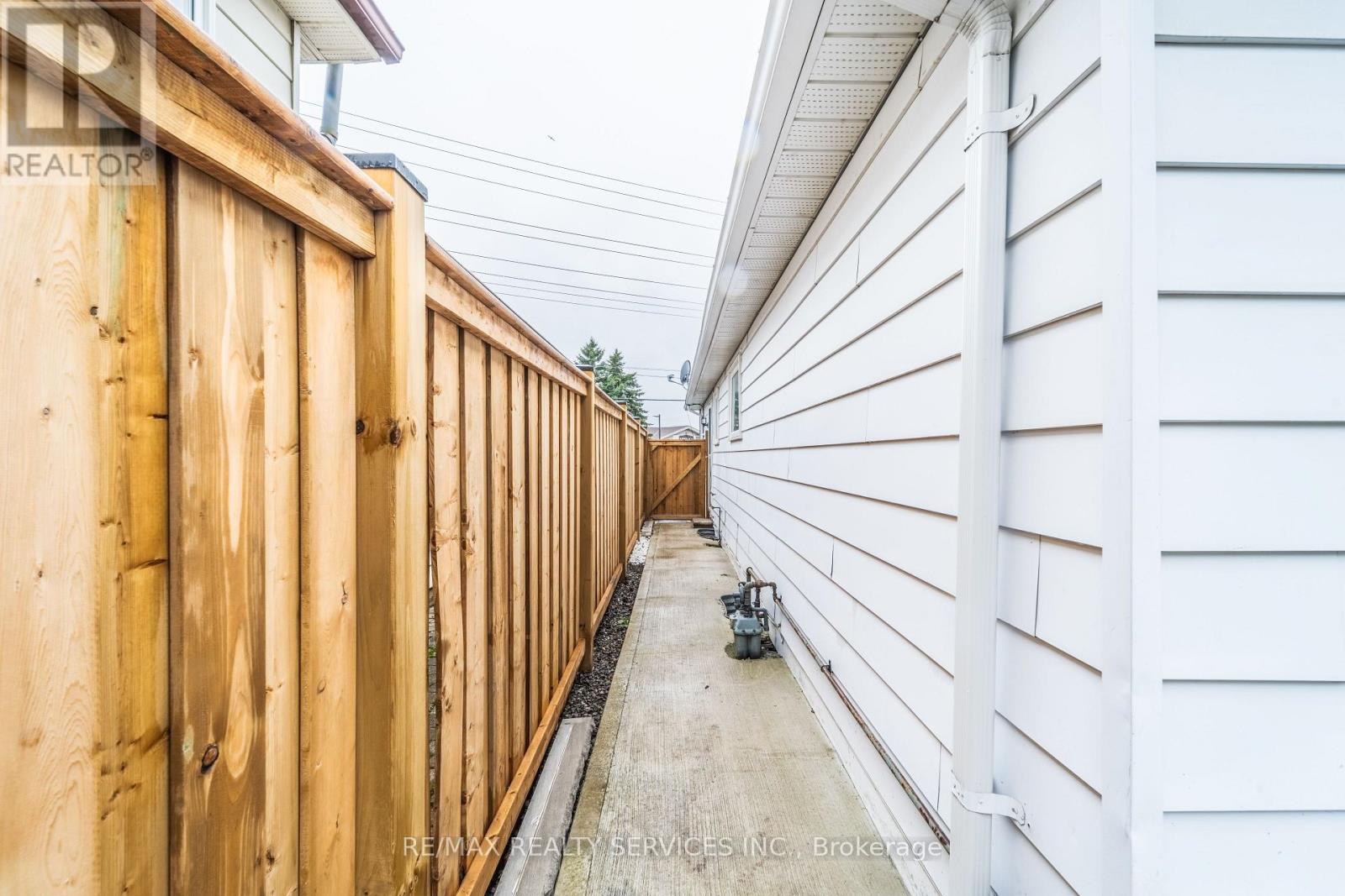 23 Dawson Road, Orangeville, Ontario  L9W 3T9 - Photo 19 - W13074160