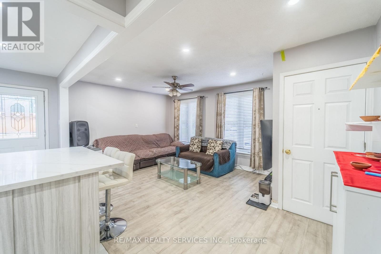 23 Dawson Road, Orangeville, Ontario  L9W 3T9 - Photo 4 - W13074160