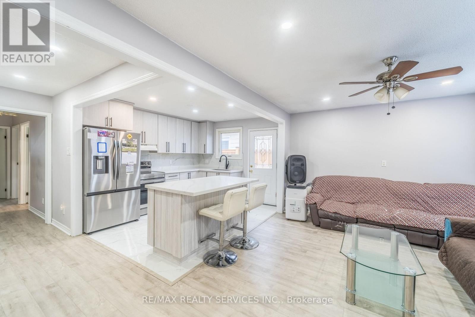 23 Dawson Road, Orangeville, Ontario  L9W 3T9 - Photo 5 - W13074160