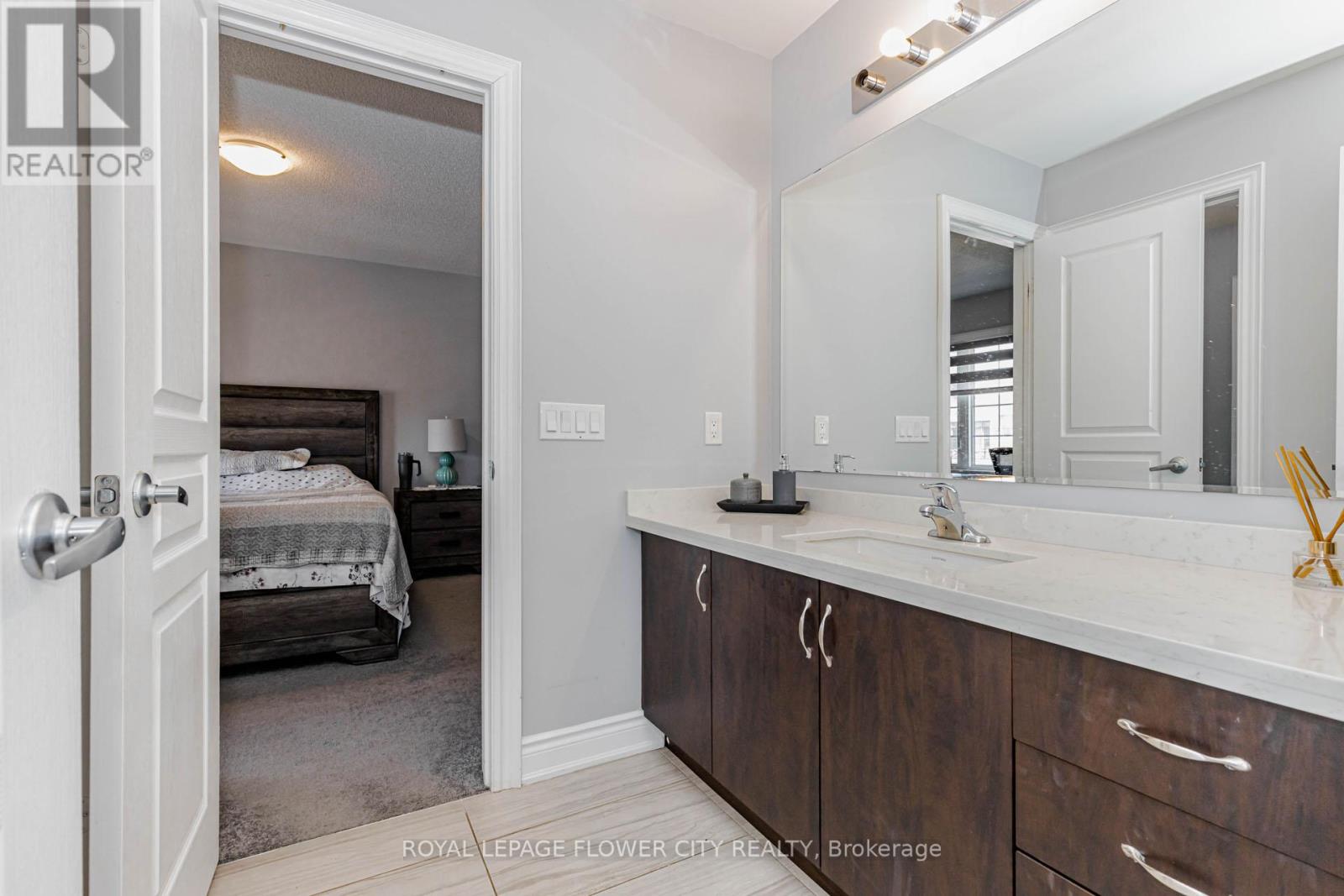 57 Dotchson Avenue, Caledon, Ontario  L7C 4G7 - Photo 28 - W13074162