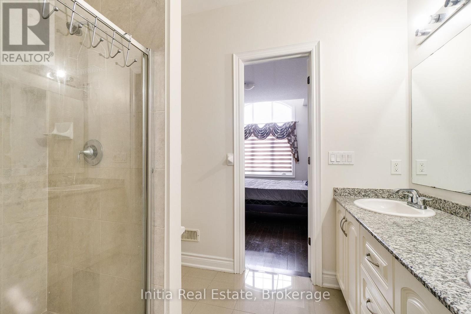 12 Erintown Crescent S, Brampton, Ontario  L6P 4H2 - Photo 37 - W13074186
