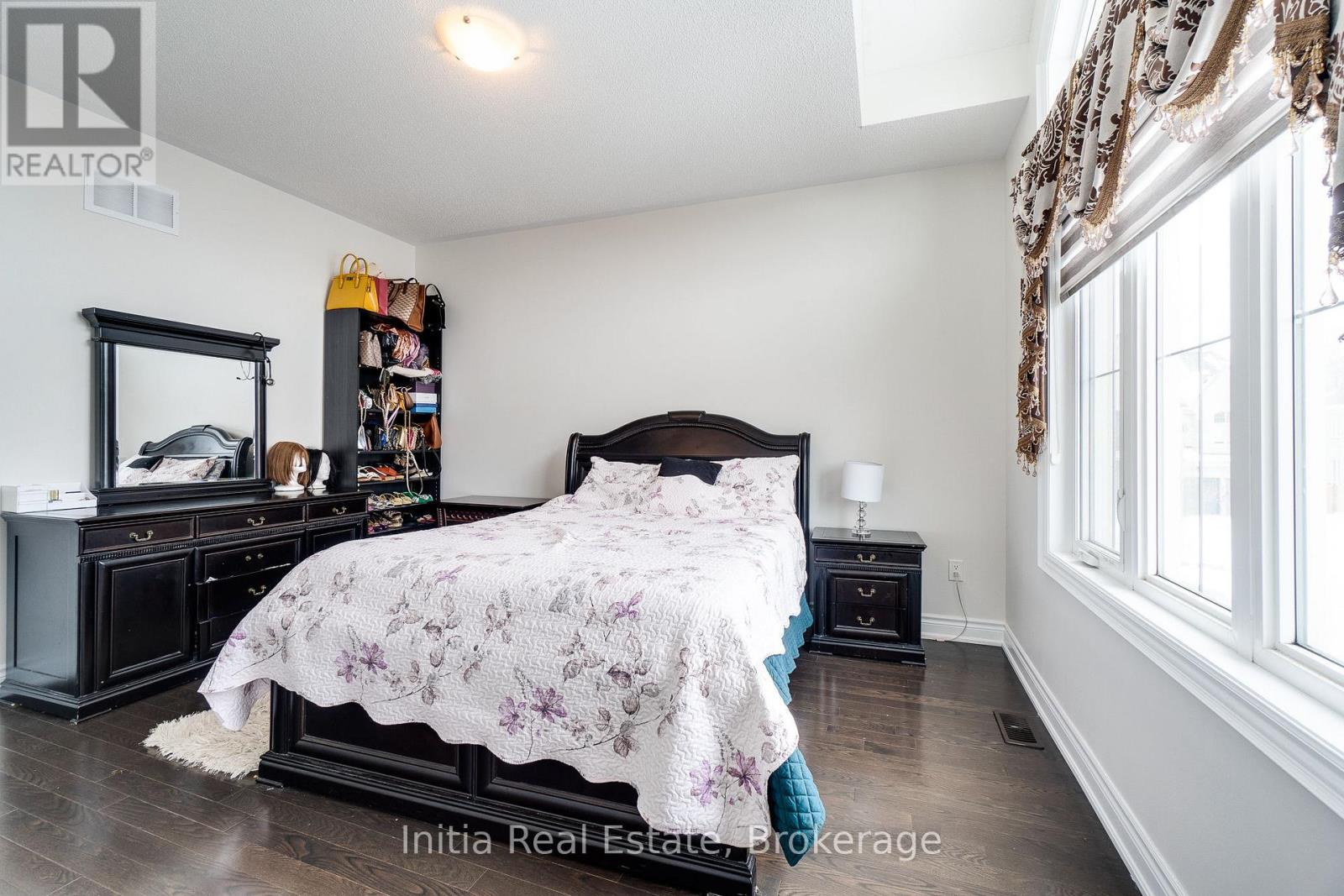 12 Erintown Crescent S, Brampton, Ontario  L6P 4H2 - Photo 41 - W13074186