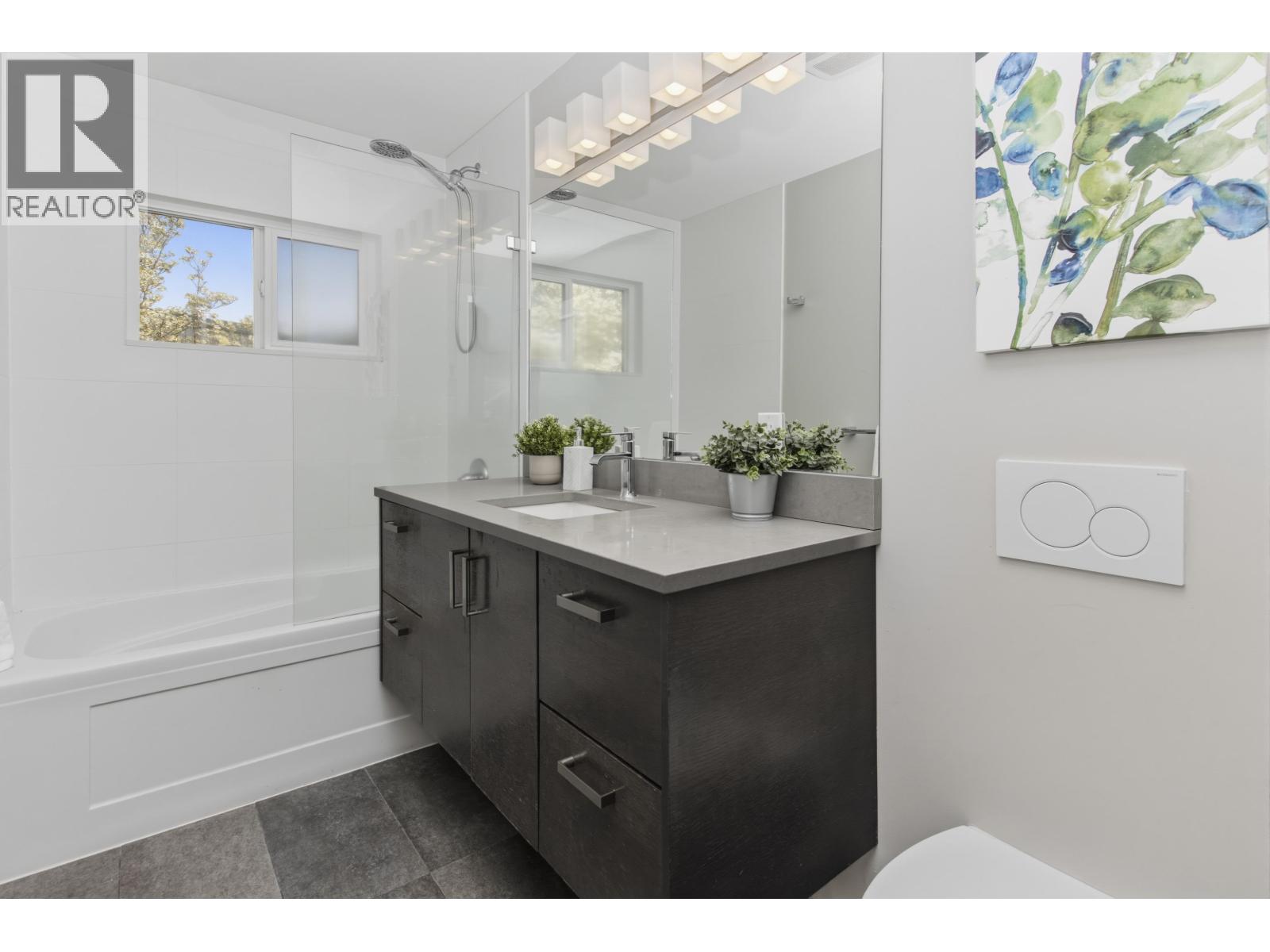 2101 Diamond Road, Squamish, British Columbia  V8B 0G2 - Photo 6 - R3118373