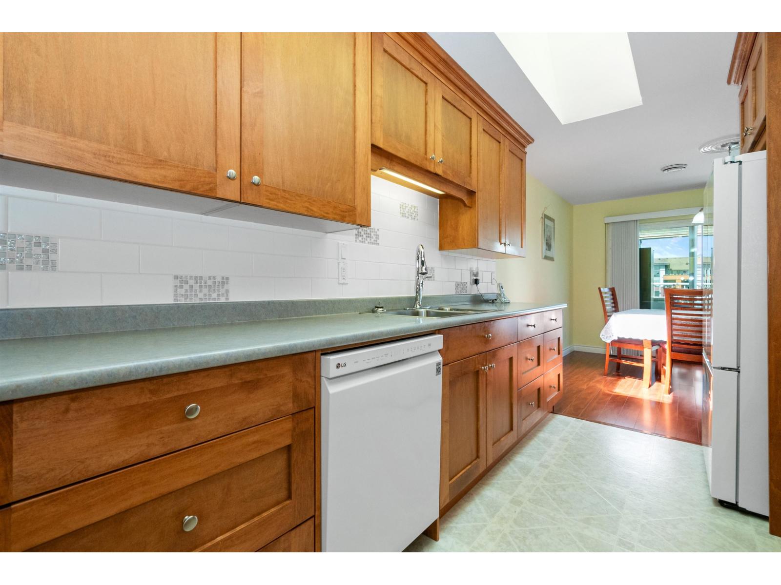 401 9175 Edward Street, Chilliwack Proper West, Chilliwack, British Columbia  V2P 4C5 - Photo 6 - R3117718