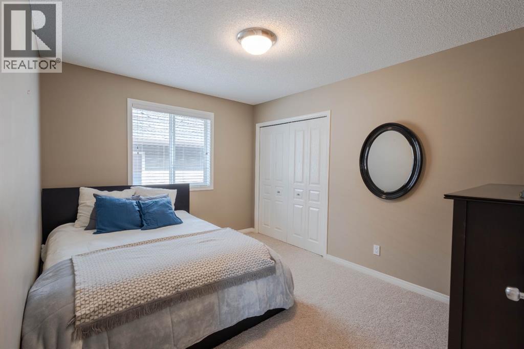 74 Valley Crest Rise Nw, Calgary, Alberta  T3B 5Y9 - Photo 22 - A2305954
