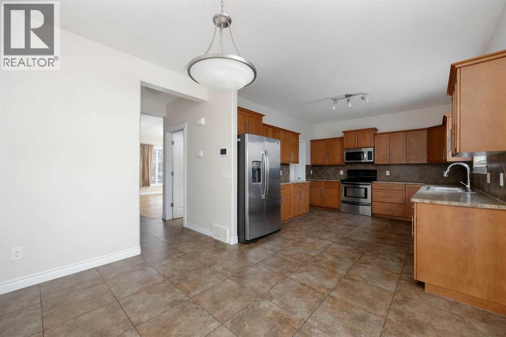 152 Blue Jay Road, Fort Mcmurray, Alberta  T9K 0L7 - Photo 9 - A2307120