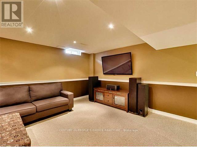 45 Montreal Circle, Hamilton, Ontario  L8E 0E1 - Photo 11 - X13074116