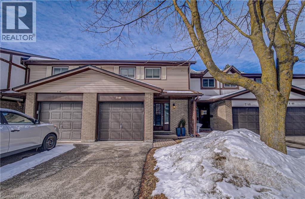 46 CEDARWOODS Crescent Unit# 6, Kitchener, Ontario
