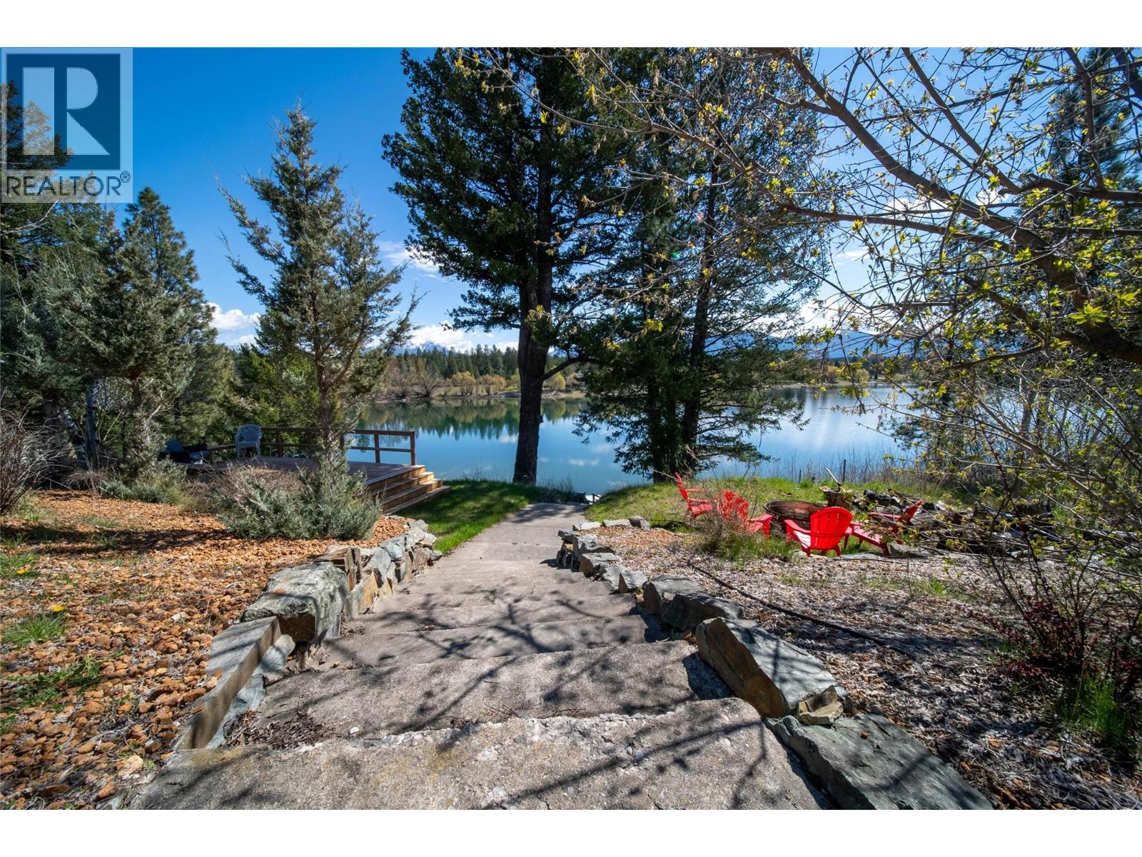 398 Currie Road, Baynes Lake, British Columbia  V0B 1T4 - Photo 15 - 10384878