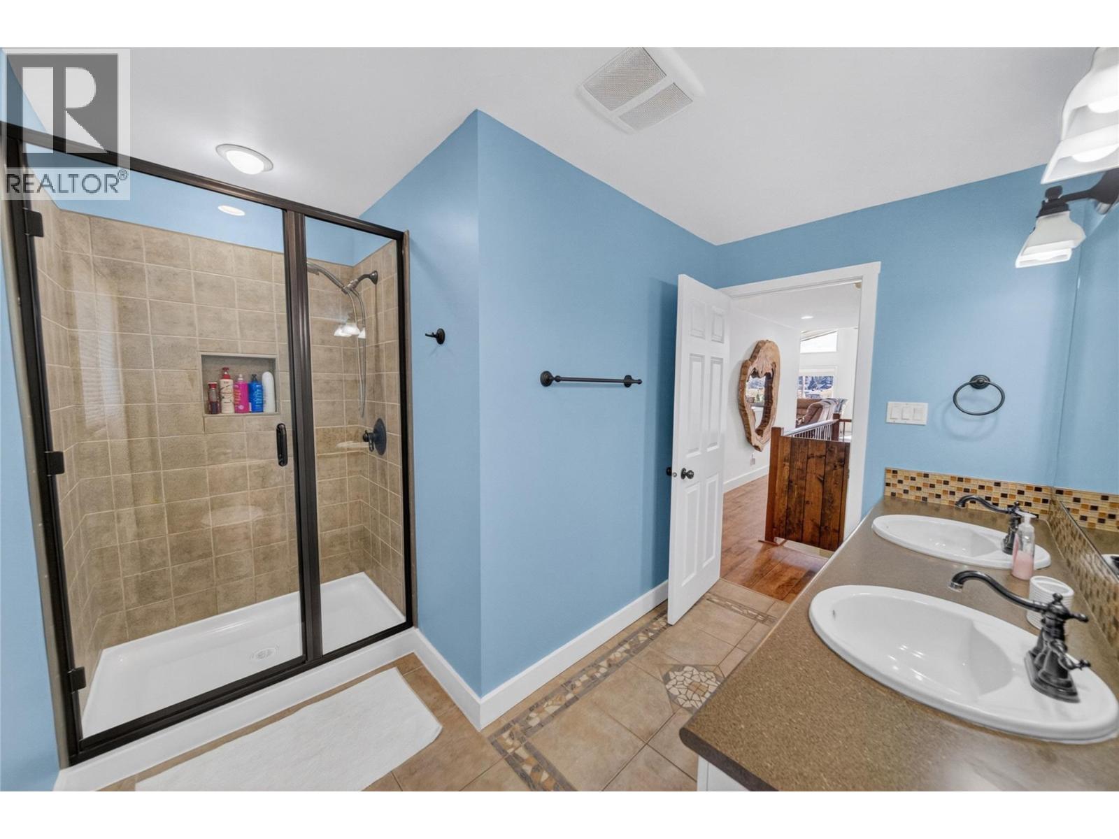 398 Currie Road, Baynes Lake, British Columbia  V0B 1T4 - Photo 45 - 10384878