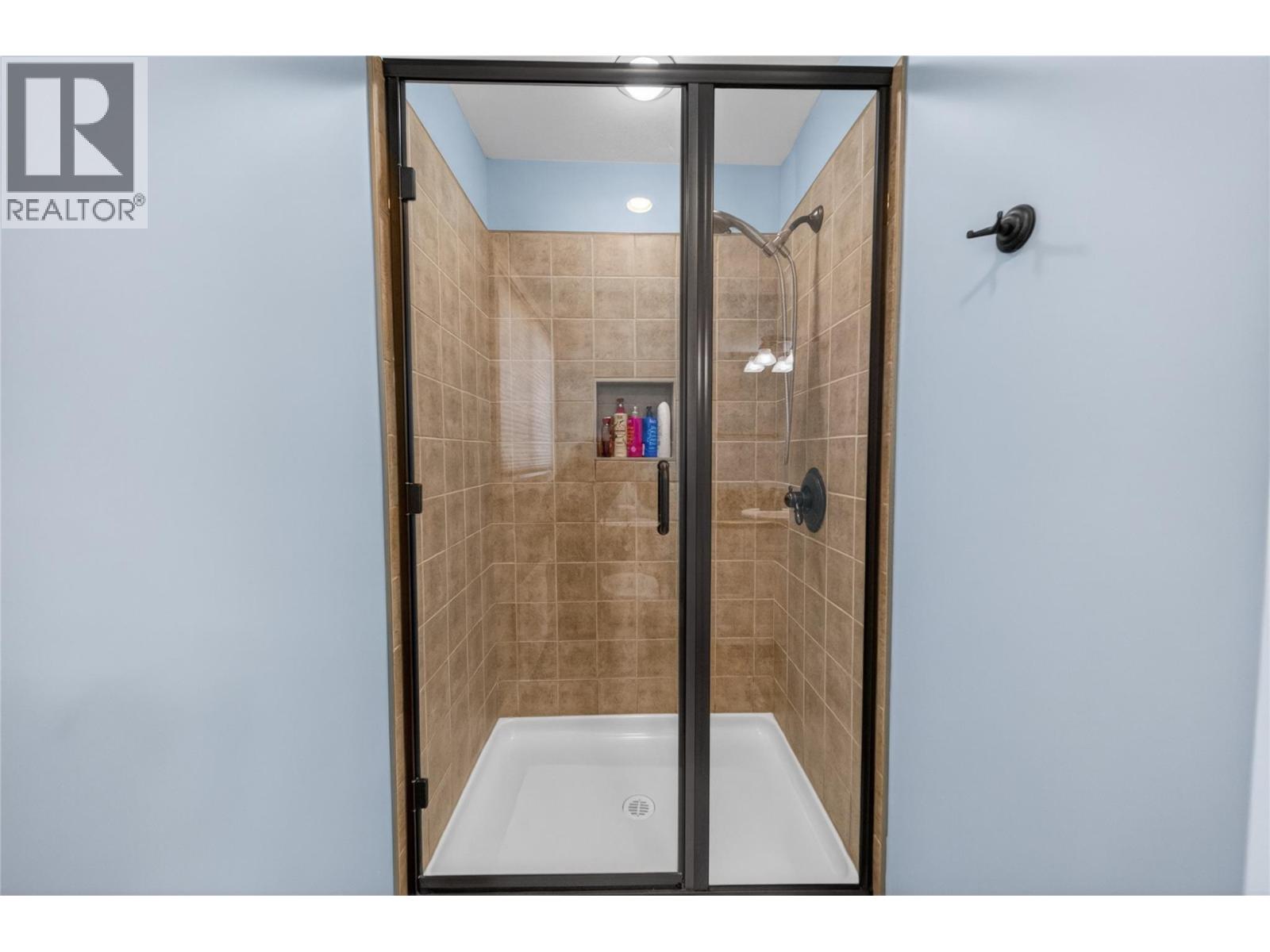 398 Currie Road, Baynes Lake, British Columbia  V0B 1T4 - Photo 46 - 10384878