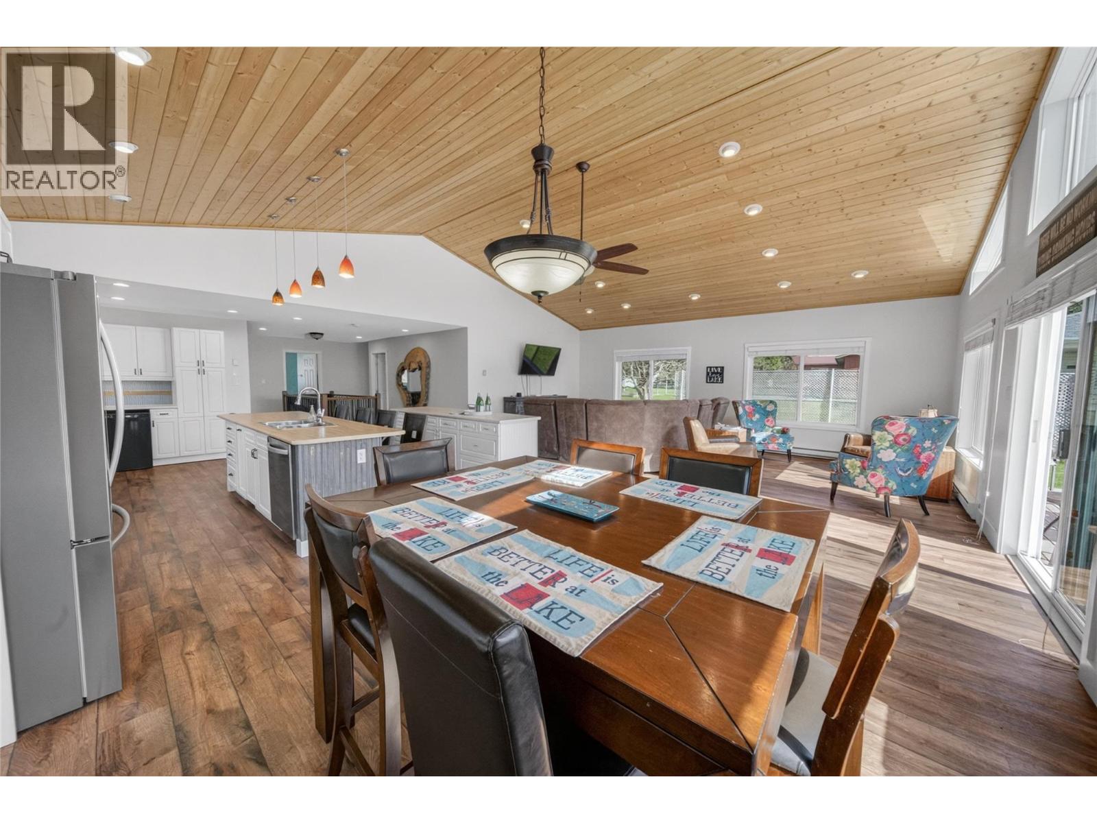 398 Currie Road, Baynes Lake, British Columbia  V0B 1T4 - Photo 41 - 10384878