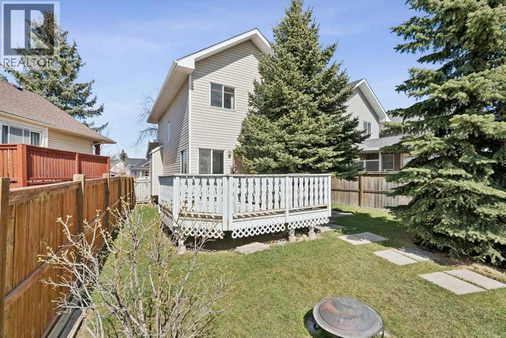 52 Martinglen Mews Ne, Calgary, Alberta  T3J 3N3 - Photo 27 - A2306491
