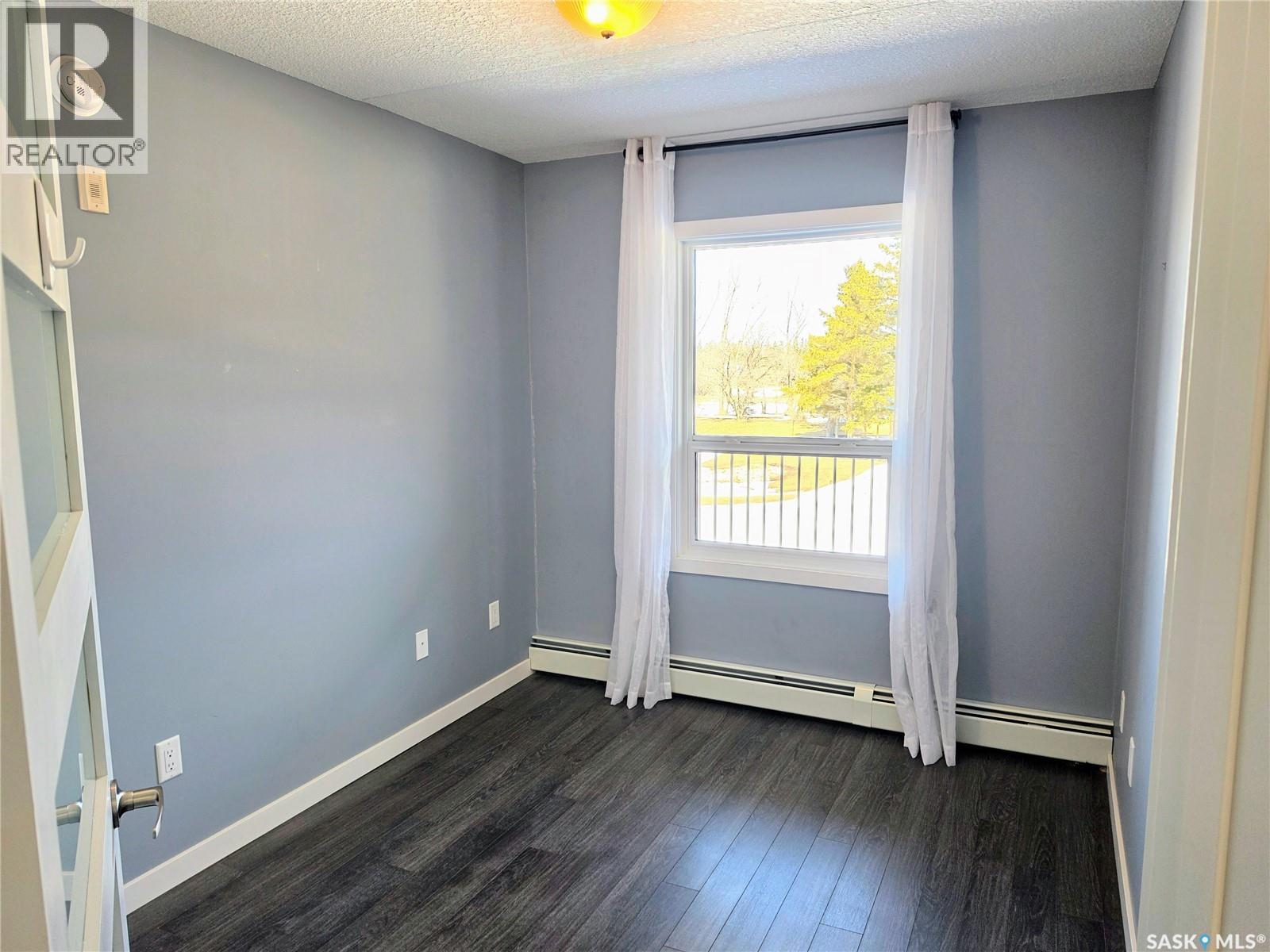 202 1213 9th Street, Humboldt, Saskatchewan  S0K 2A0 - Photo 11 - SK034649