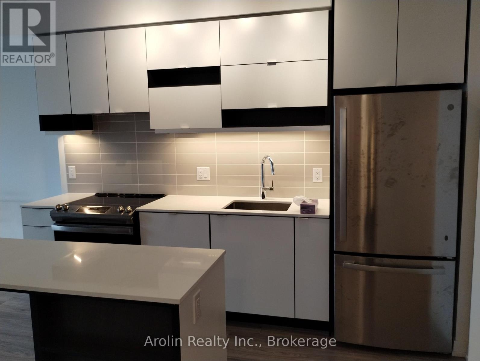 4005 - 4065 Confederation Parkway, Mississauga, Ontario  L5B 0L4 - Photo 18 - W13074244