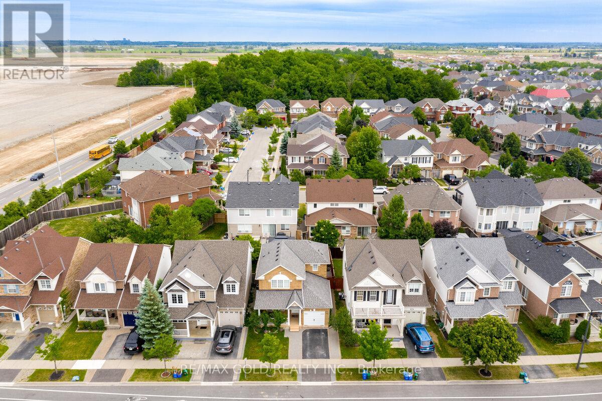 1666 CLARK BOULEVARD, Milton, Ontario
