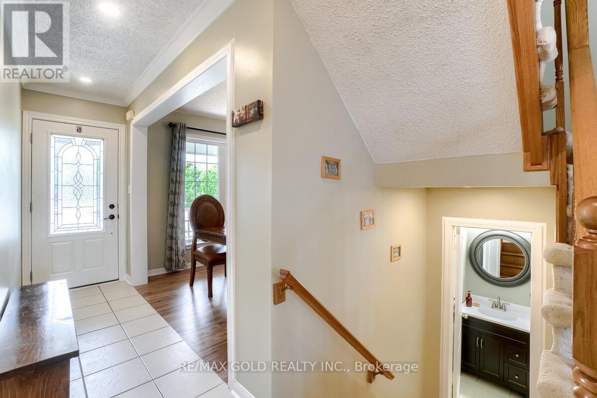 1666 Clark Boulevard, Milton, Ontario  L9T 5Z5 - Photo 8 - W13074020