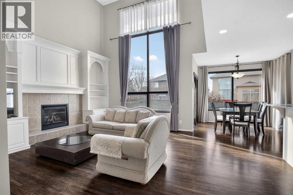 71 Springborough Green SW, Calgary, Alberta  T3H 5M5 - Photo 3 - A2307311