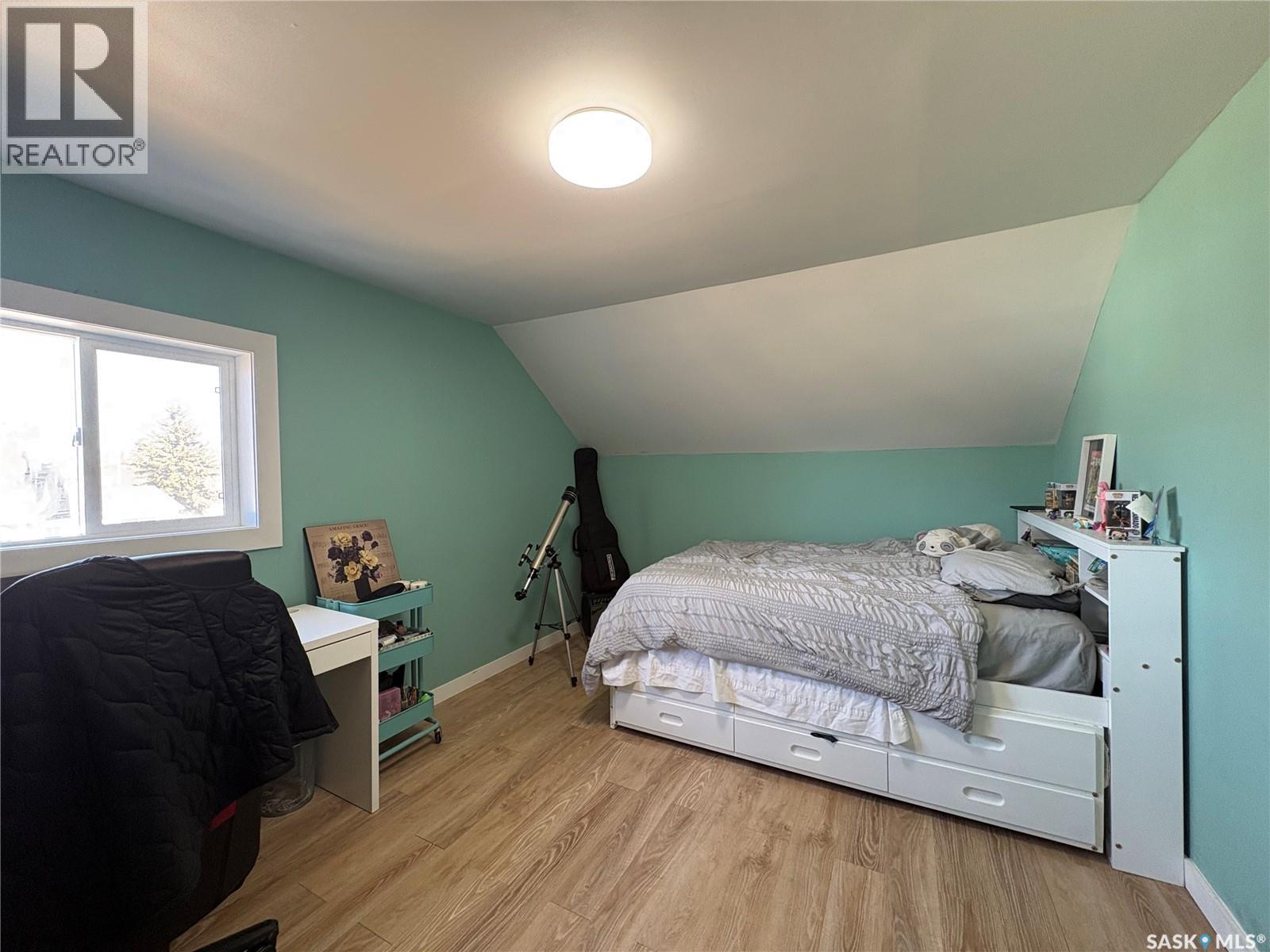 112 1st Avenue, Vibank, Saskatchewan  S0G 4Y0 - Photo 35 - SK033298