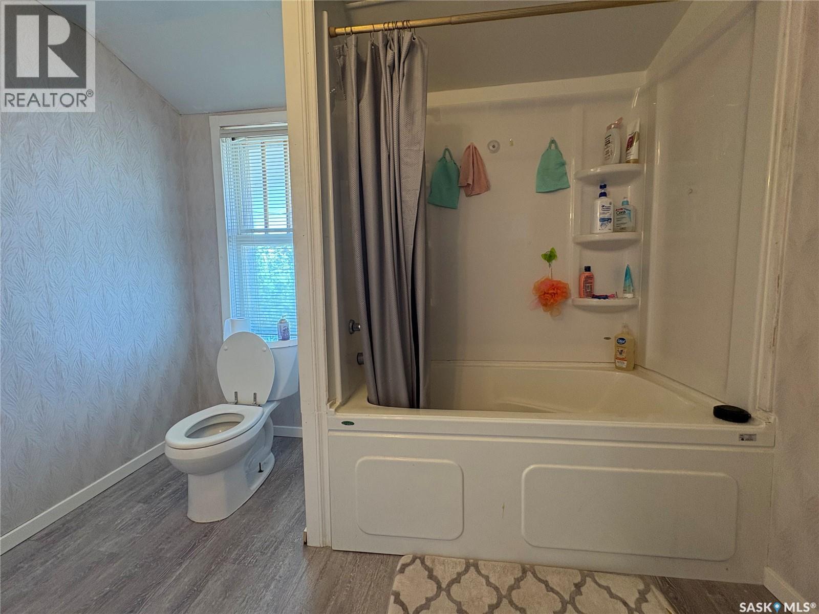 112 1st Avenue, Vibank, Saskatchewan  S0G 4Y0 - Photo 45 - SK033298