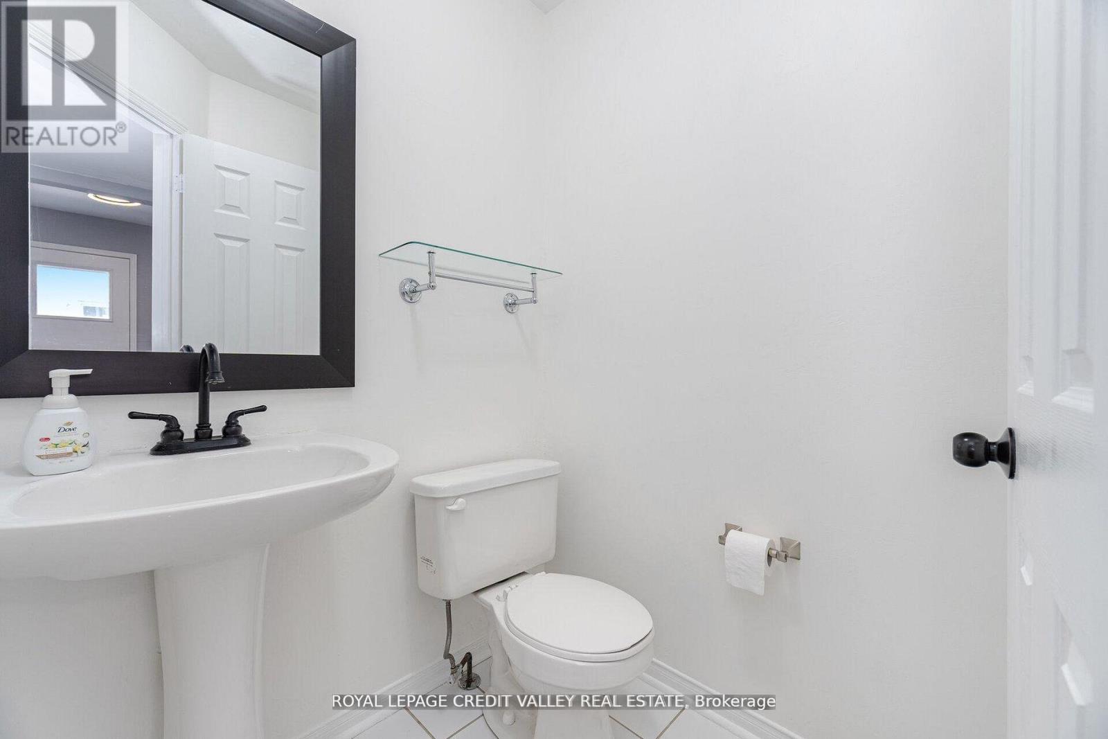 12 Greenhalf Drive, Ajax, Ontario  L1S 7N6 - Photo 20 - E13074252
