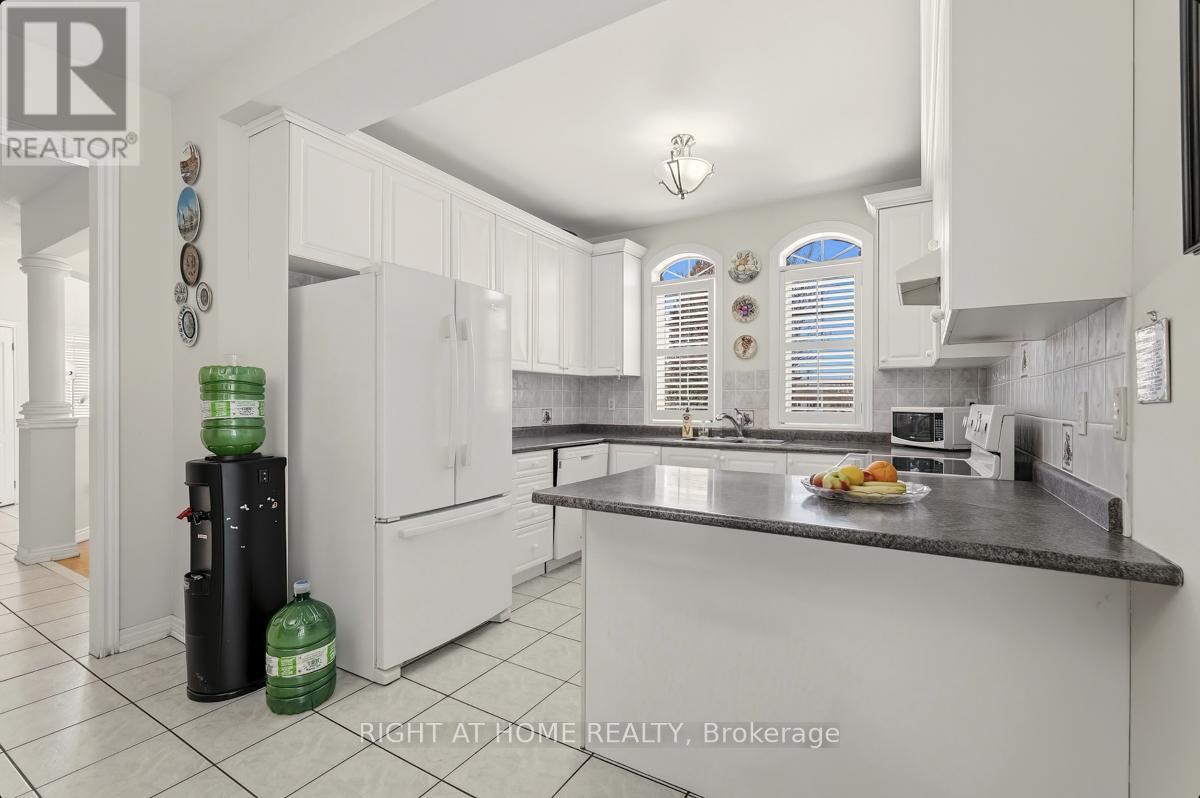 108 Saint Francis Avenue, Vaughan, Ontario  L4H 2B8 - Photo 20 - N12912134