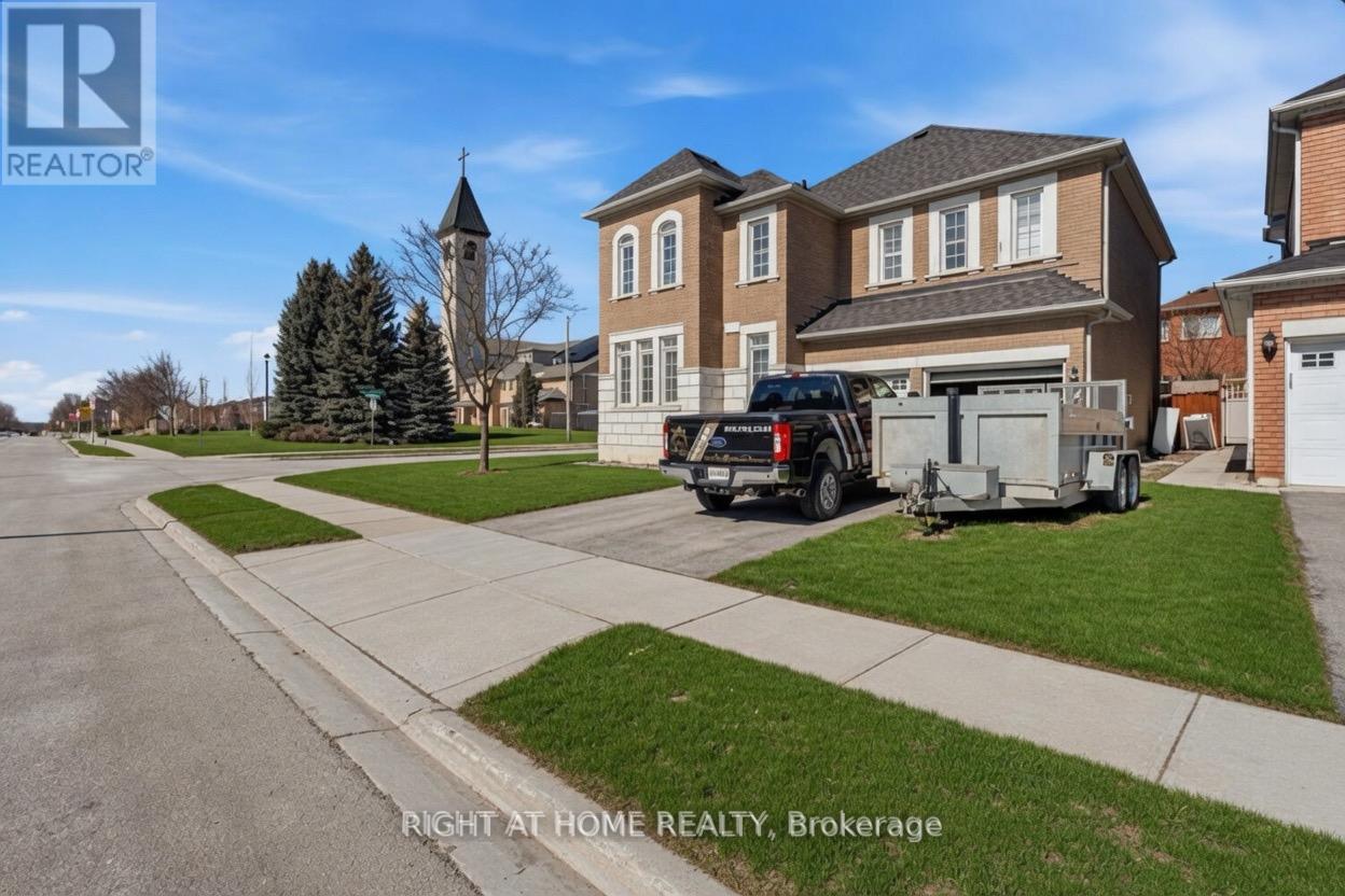 108 Saint Francis Avenue, Vaughan, Ontario  L4H 2B8 - Photo 2 - N12912134