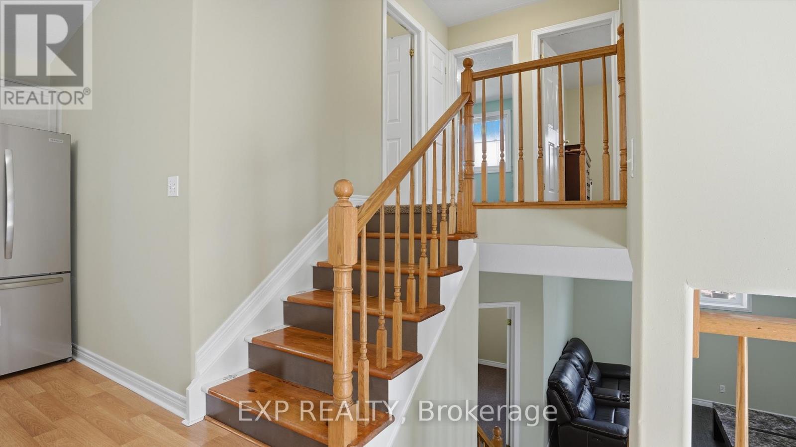 8195 Woodsview Crescent, Niagara Falls, Ontario  L2H 3G1 - Photo 14 - X12979658