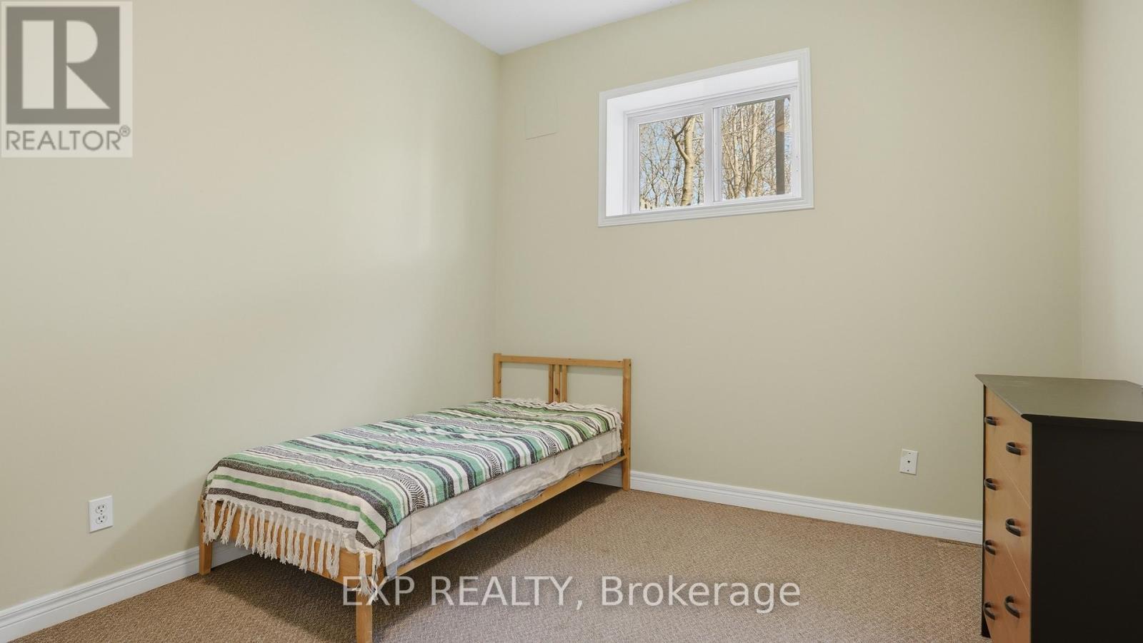 8195 Woodsview Crescent, Niagara Falls, Ontario  L2H 3G1 - Photo 20 - X12979658