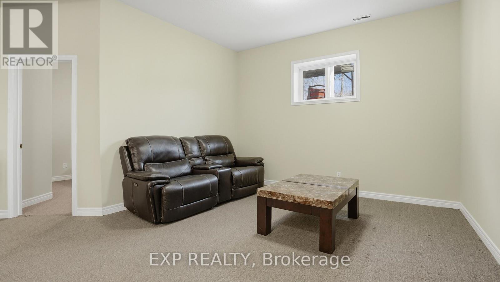 8195 Woodsview Crescent, Niagara Falls, Ontario  L2H 3G1 - Photo 25 - X12979658