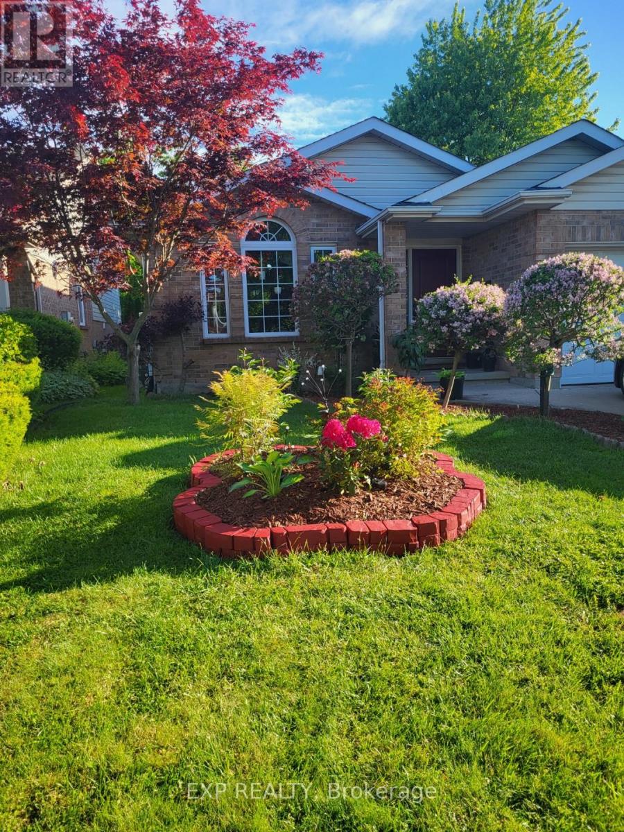 8195 Woodsview Crescent, Niagara Falls, Ontario  L2H 3G1 - Photo 44 - X12979658