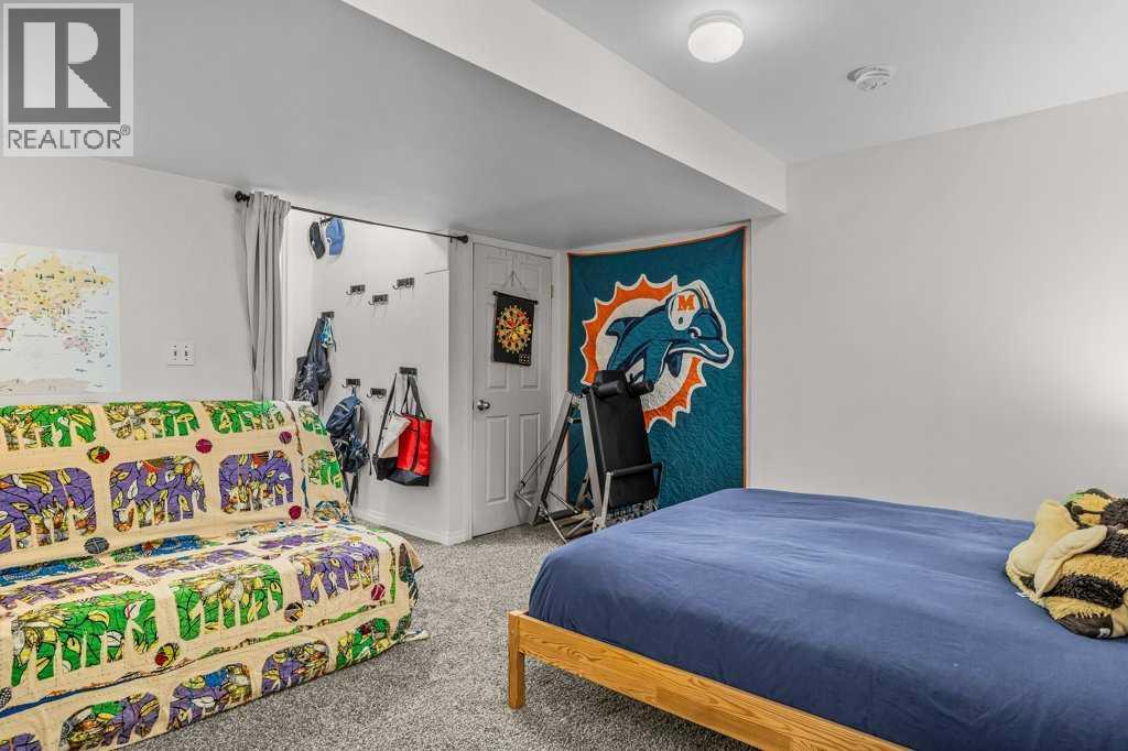 9, 1022 Rundleview Drive, Canmore, Alberta  T1W 2P2 - Photo 8 - A2305141