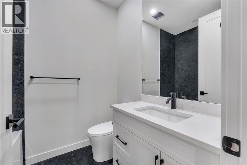 506 28 Avenue NW, Calgary, Alberta  T2M 2K8 - Photo 32 - A2279973