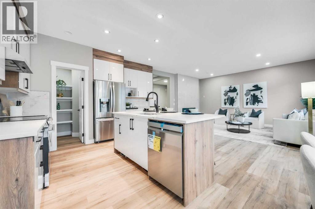 198 Panamount Villas Nw, Calgary, Alberta  T3K 6K2 - Photo 7 - A2306389