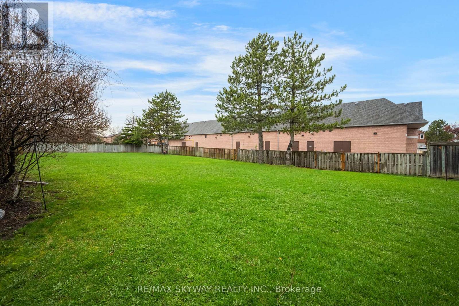 44 - 1485 Torrington Drive, Mississauga, Ontario  L5V 1Y3 - Photo 39 - W13074240